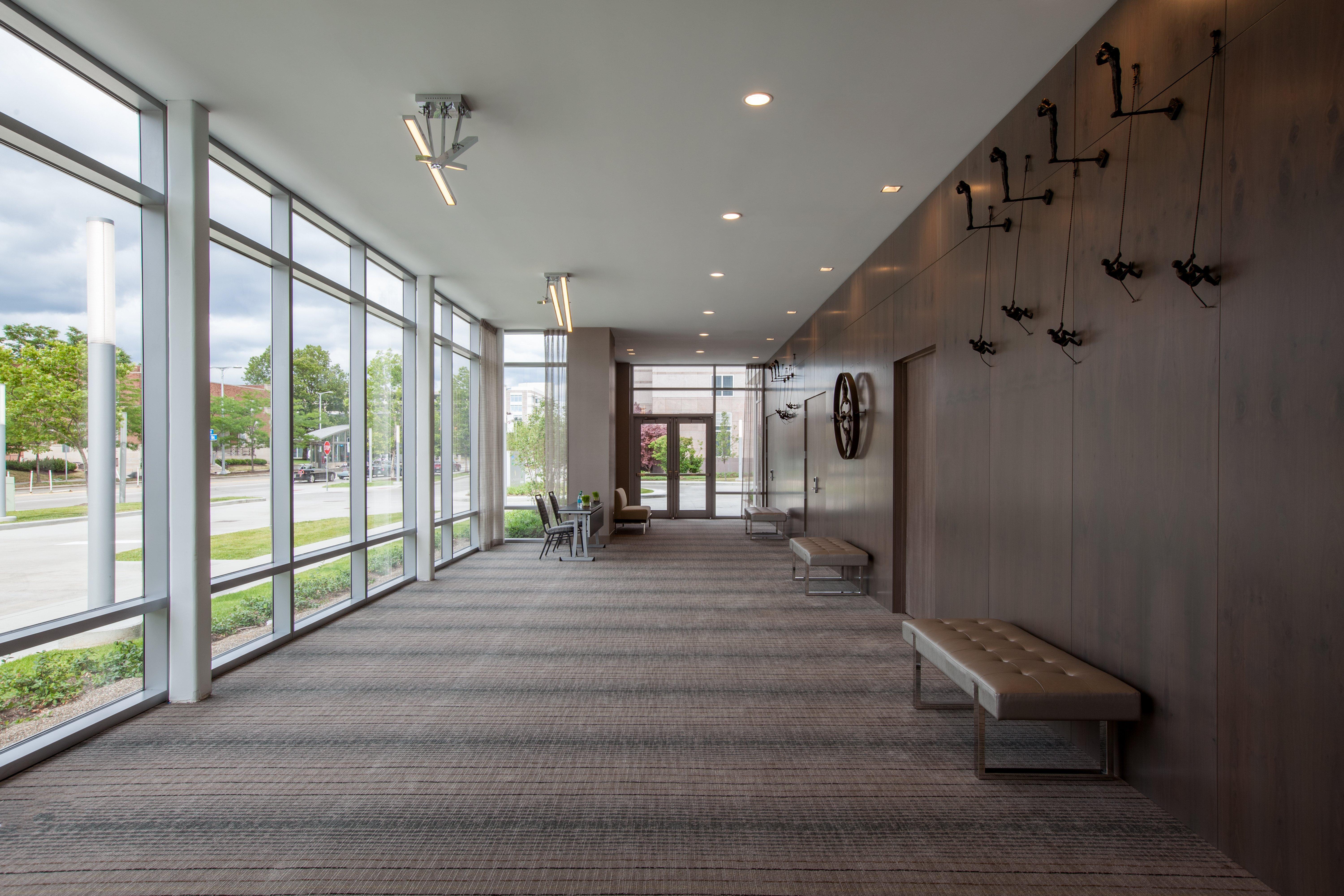 Holiday Inn Cleveland Clinic By Ihg Екстериор снимка