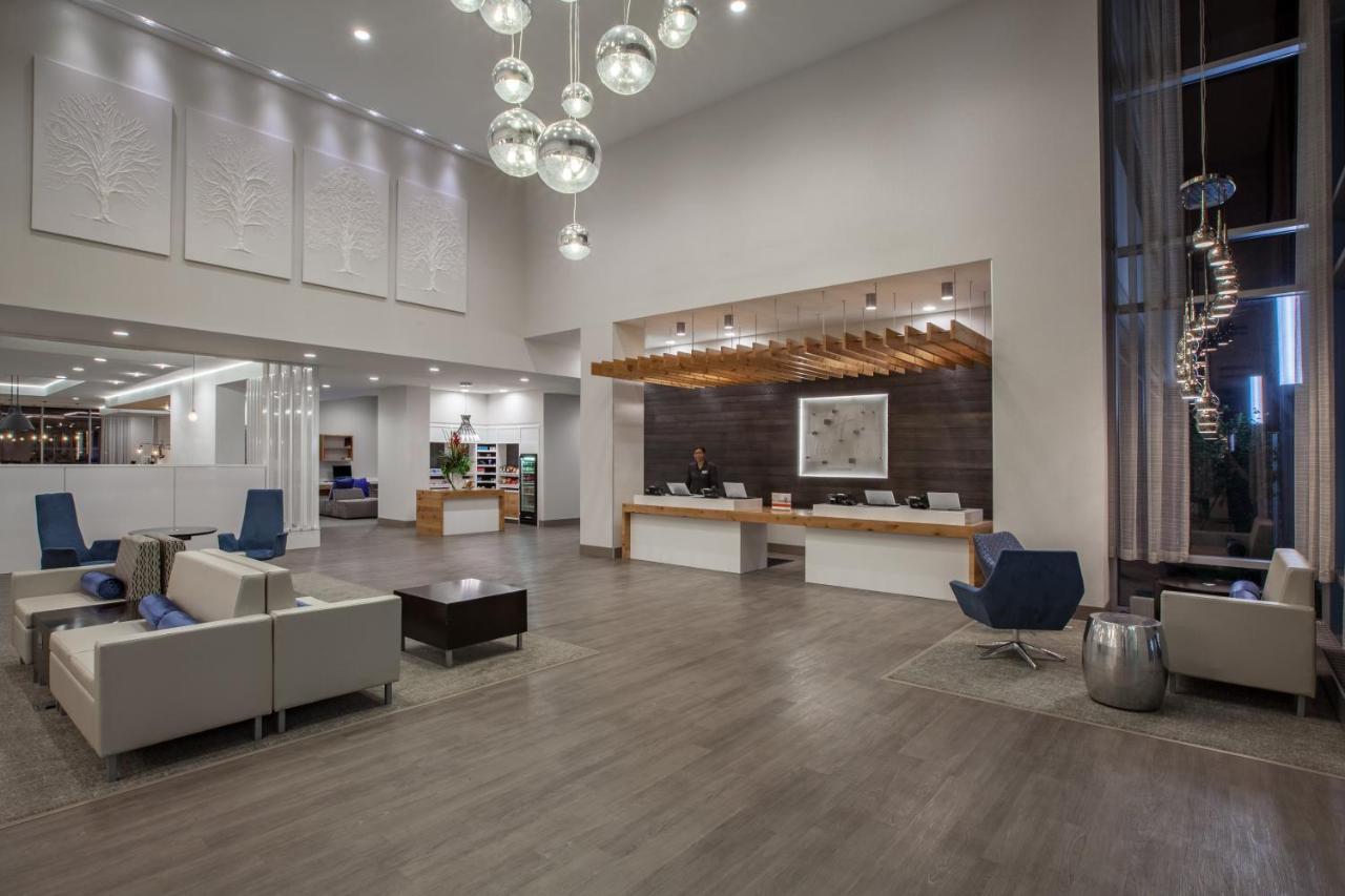 Holiday Inn Cleveland Clinic By Ihg Екстериор снимка